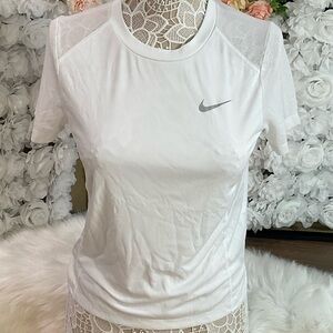 Nike Women's White Short Sleeve Tee Mesh sleeve